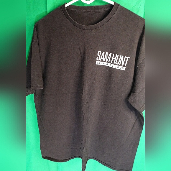 Sam Hunt 15 in a 30 Tour Local Crew Large Black and White T-Shirt - Picture 2 of 3